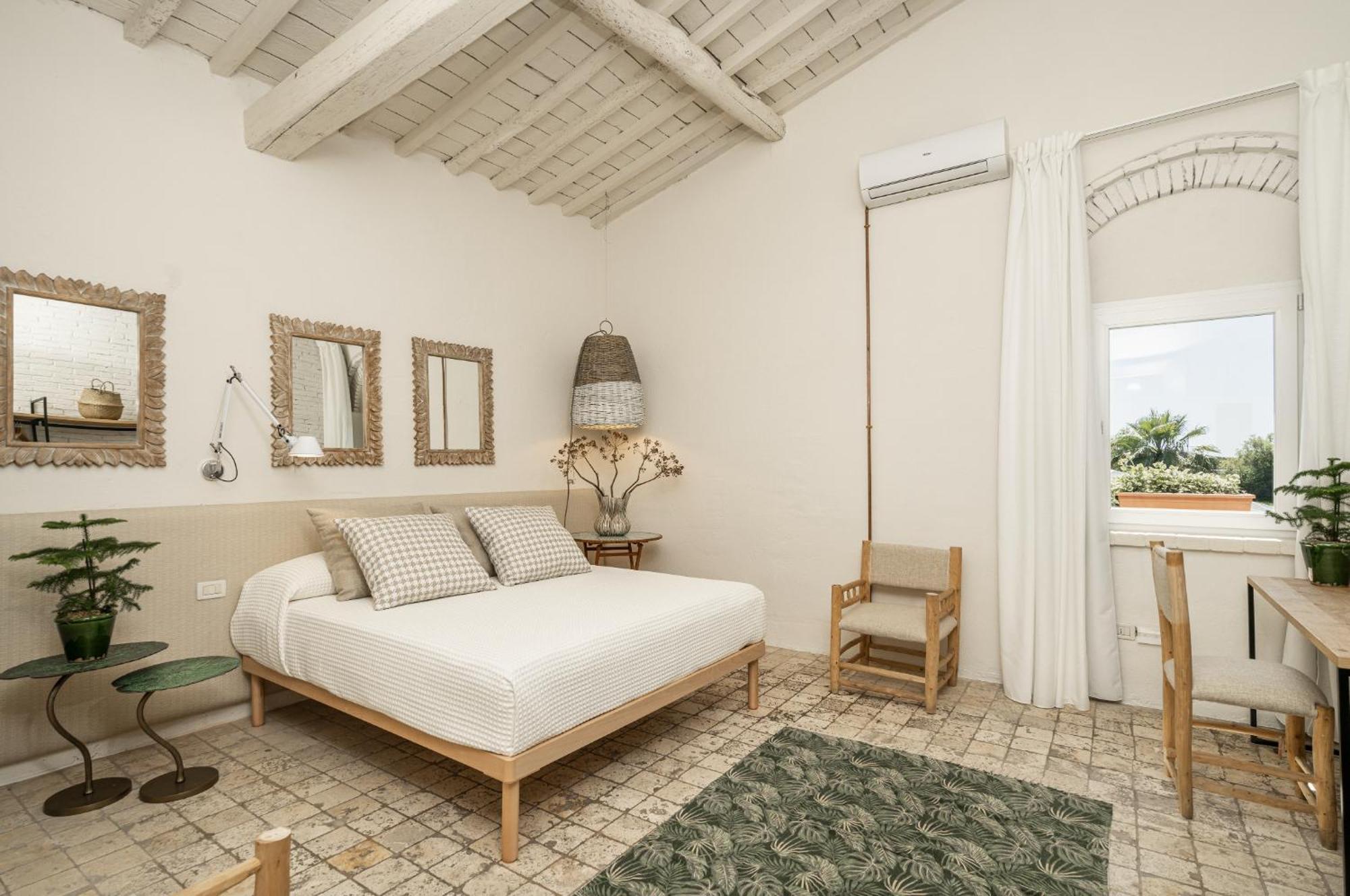 Scarlea Rooms Cecina  Eksteriør billede