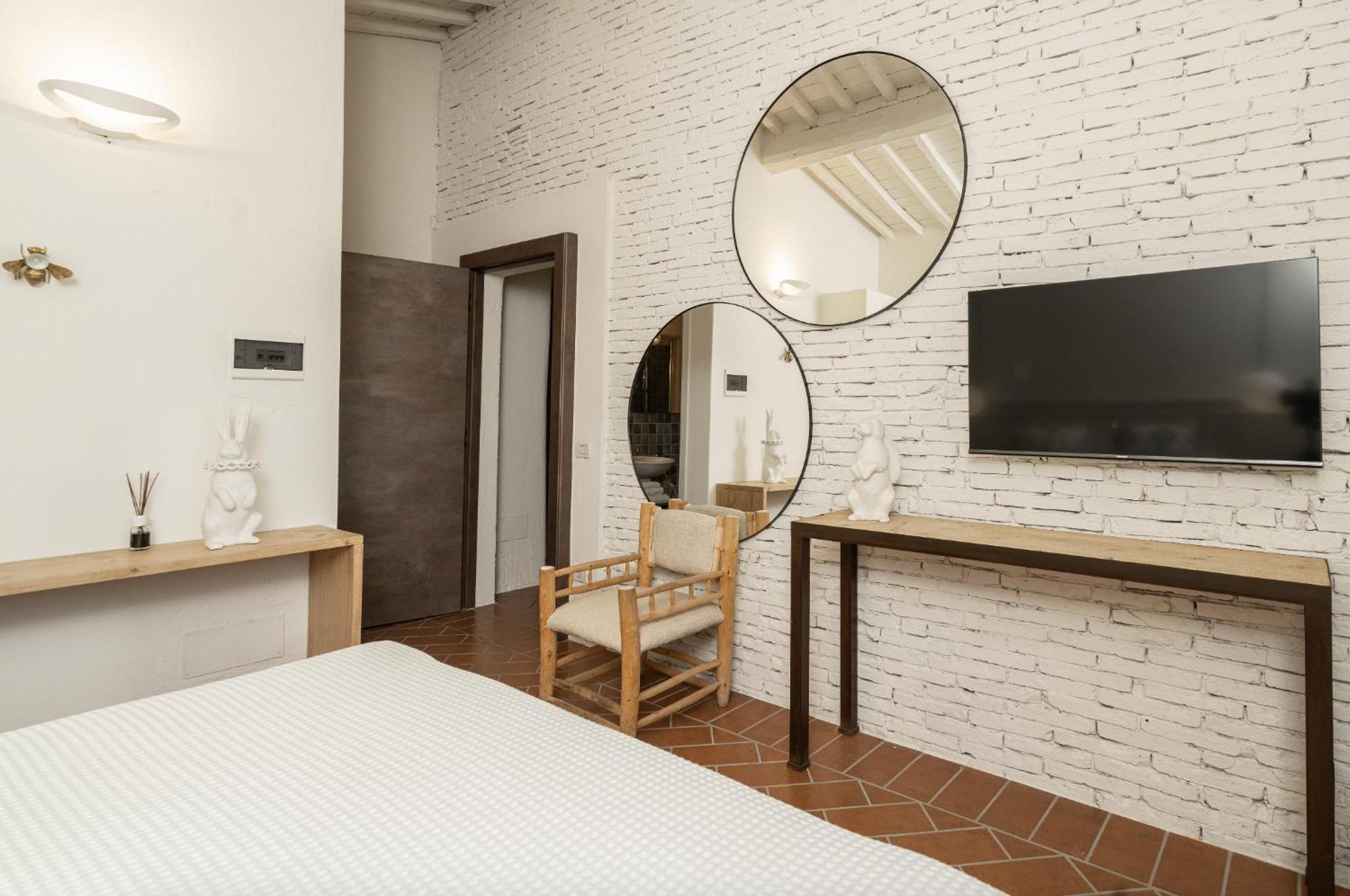 Scarlea Rooms Cecina  Eksteriør billede